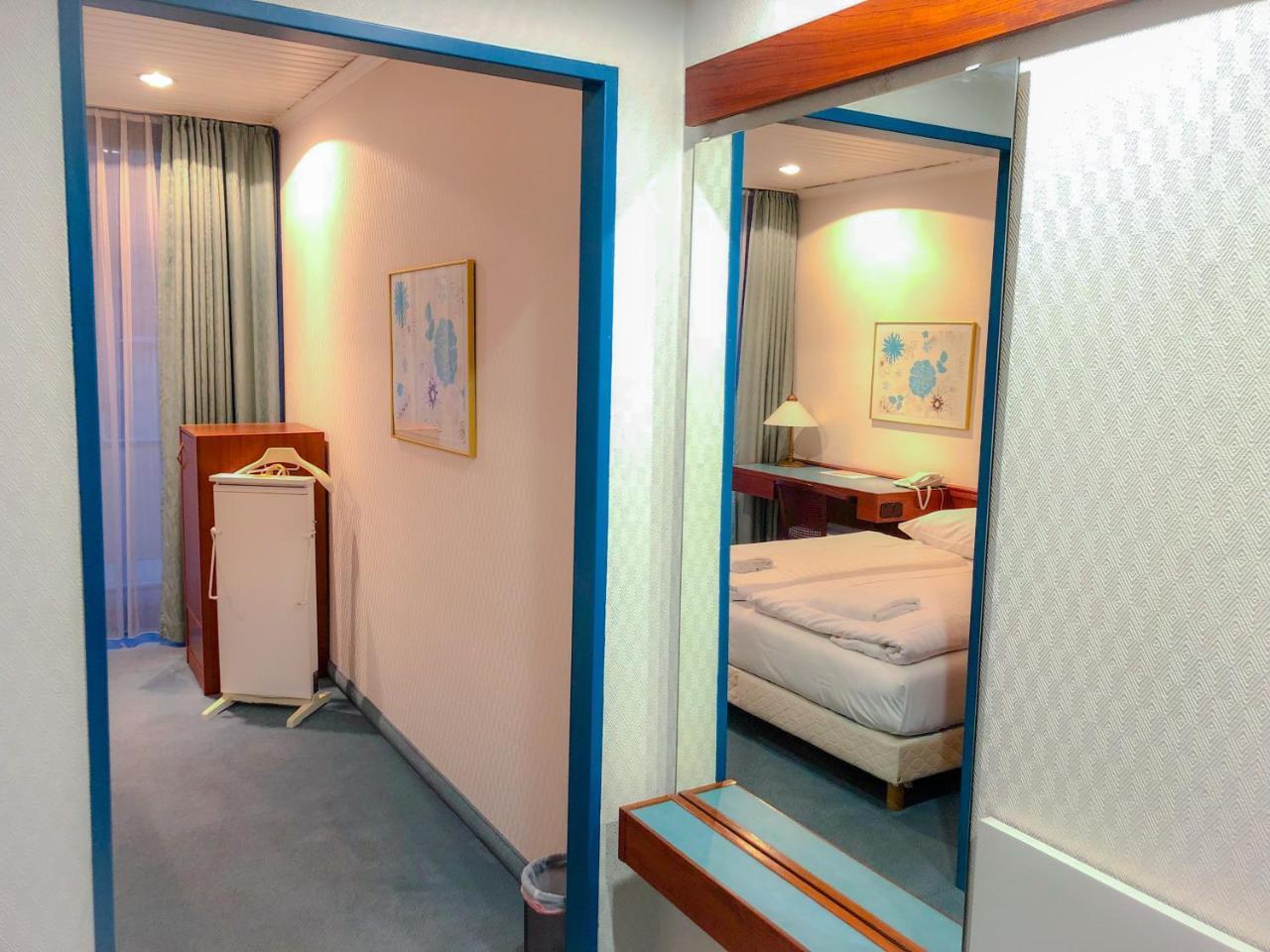 Park Hotel Theater Moenchengladbach Екстер'єр фото
