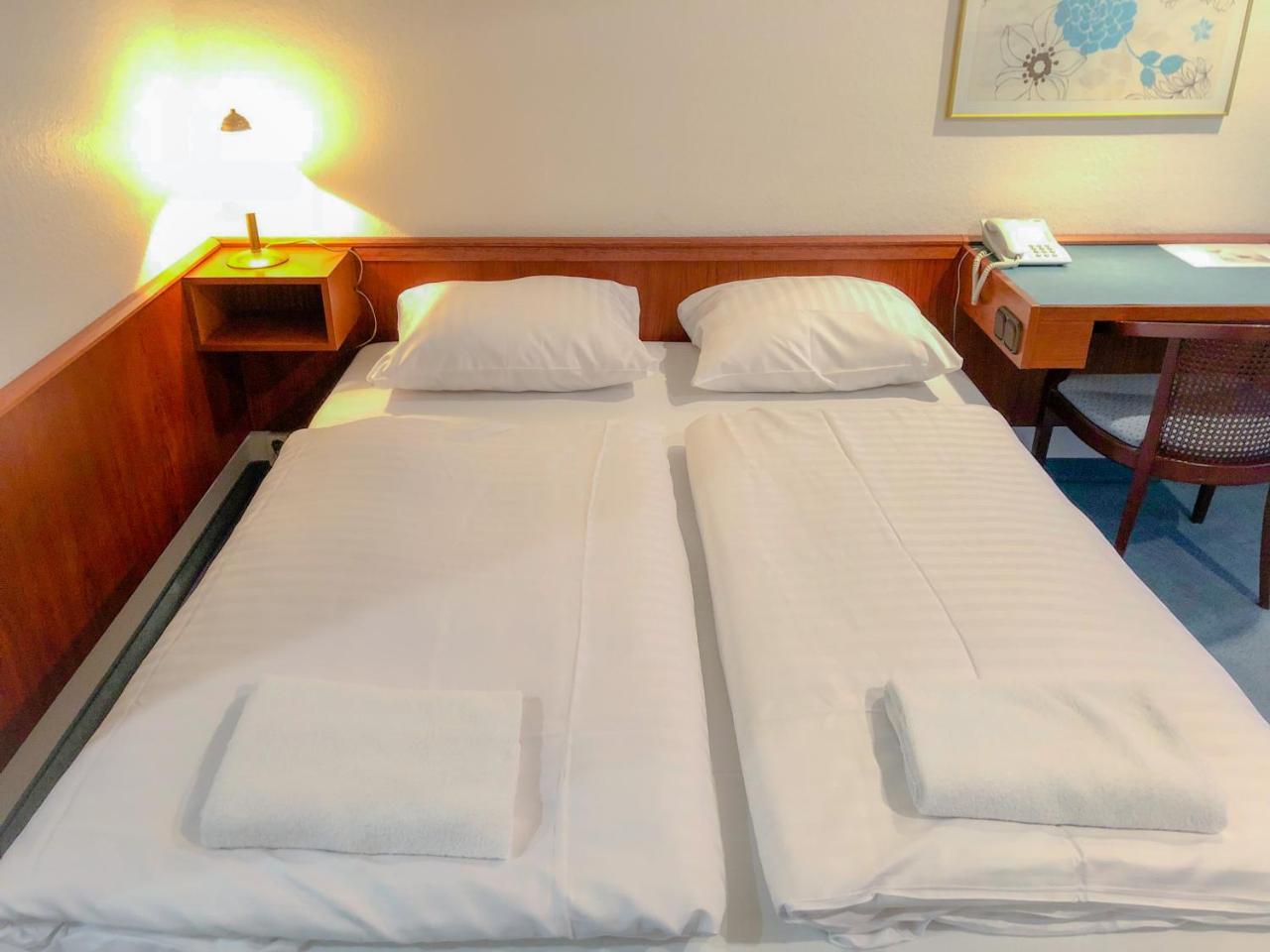 Park Hotel Theater Moenchengladbach Екстер'єр фото